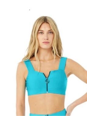 Alo Yoga Bright Aqua Zip-Front Bra + Matching High-Waist Leggings